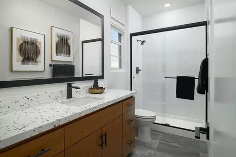 Bath - 3572 Memory Ln, Tracy, CA 95377 photo 1 of 3
