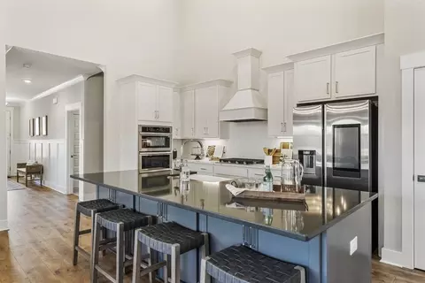 Kitchen - 100 E South 7th St, Seneca, SC 29678 photo 2 of 4