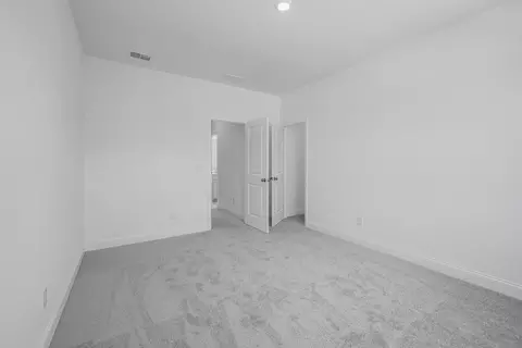 Bedroom - 1061 Summit Pass Ln, Dacula, GA 30019 photo 7 of 34