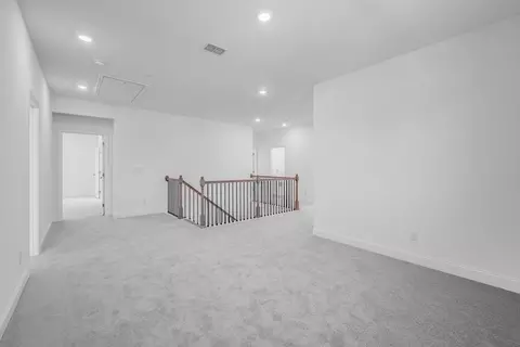 Entry Way - 1061 Summit Pass Ln, Dacula, GA 30019 photo 4 of 14