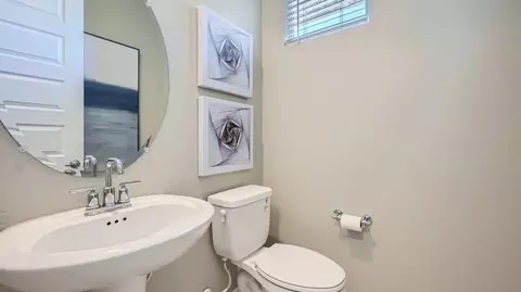 Bath - 10163 E Ulysses Ave, Mesa, AZ 85212 photo 2 of 4