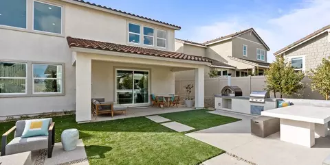 Exterior - 17488 Camp Crk, Hesperia, CA 92345 photo 3 of 19