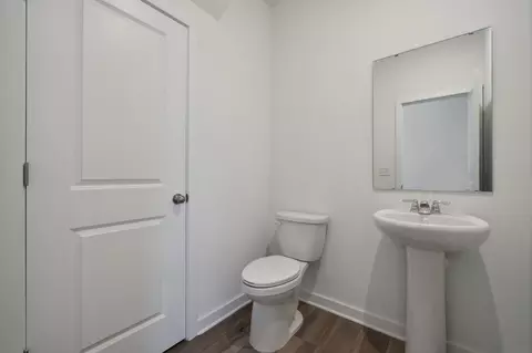 Bath - 2955 31st St NE, Hickory, NC 28601 photo 1 of 1