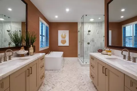 Bath - 84 Bright Star, Irvine, CA 92618 photo 3 of 4