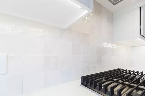 Kitchen - 2920 E Northampton St, Broken Arrow, OK 74014 photo 5 of 16
