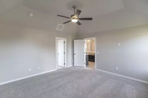Bedroom - 2920 E Northampton St, Broken Arrow, OK 74014 photo 1 of 10