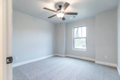 Bedroom - 2920 E Northampton St, Broken Arrow, OK 74014 photo 4 of 10