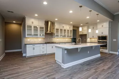 Kitchen - 3325 Forest Packs Loop, Apopka, FL 32712 photo 1 of 7