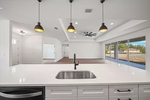 Kitchen - 13161 Spring Hill Dr, Spring Hill, FL 34609 photo 2 of 8