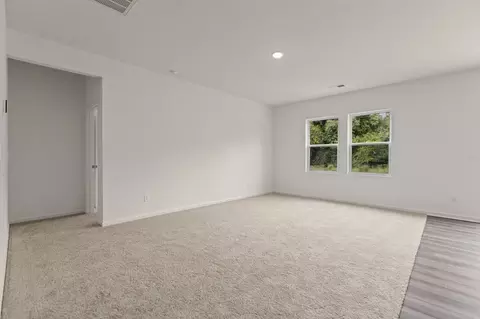 Living - 165 Admiral St, Conway, SC 29526 photo 2 of 3