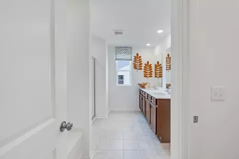 Entry Way - 107 Hollow Oak Bnd, Euharlee, GA 30145 photo 2 of 19