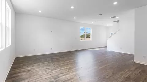 Living - 107 Hollow Oak Bnd, Euharlee, GA 30145 photo 14 of 25