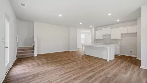 Living - 467 Tate St, Monroe, GA 30655 photo 1 of 4
