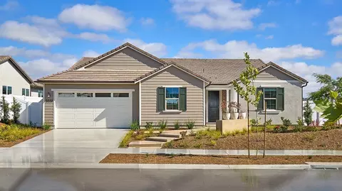 Exterior - 5548 Dora Way, Oceanside, CA 92057 photo 7 of 10