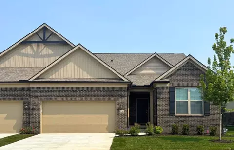 705 W Spaniel Dr, Ann Arbor, MI 48108