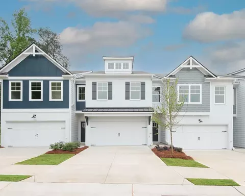Exterior - 1821 Dawn Rd, Conyers, GA 30013 photo 6 of 9