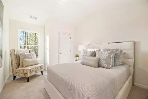 Bedroom - 1821 Dawn Rd, Conyers, GA 30013 photo 5 of 9