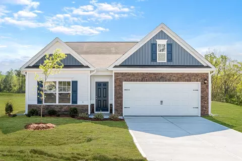 Exterior - 401 Nottely Dr, Temple, GA 30179 photo 2 of 16