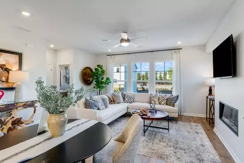 5829 Schelton Pl SE, Mableton, GA 30126