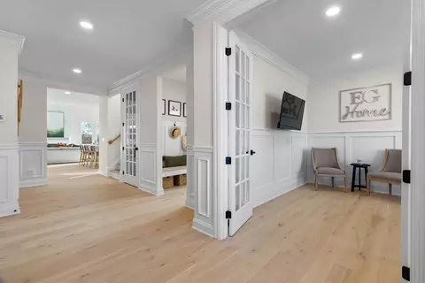 Entry Way - 7 Summertime Cir, Pawcatuck, CT 06379 photo 2 of 3