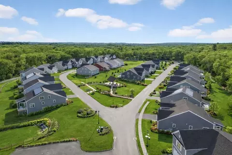 View/Area - 7 Summertime Cir, Pawcatuck, CT 06379 photo 1 of 5