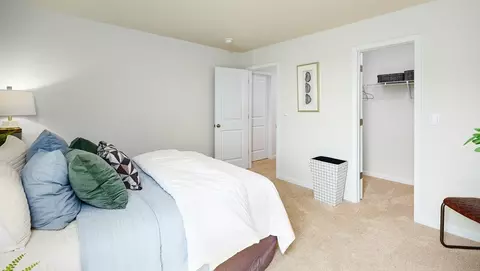 Bedroom - 1396 5th St Dr NE, Hickory, NC 28601 photo 10 of 19
