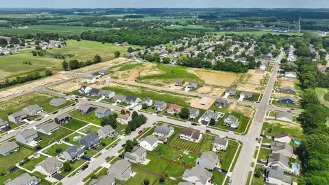 View/Area - 105 Sycamore Dr, Circleville, OH 43113 photo 21 of 22