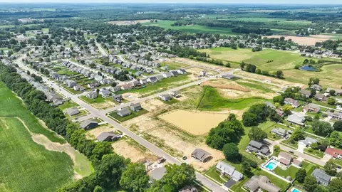 View/Area - 105 Sycamore Dr, Circleville, OH 43113 photo 8 of 22
