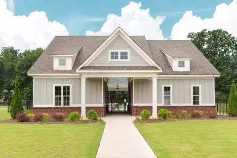 Exterior - 121 Shenandoah Ln, Lagrange, GA 30241 photo 5 of 8