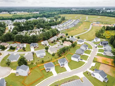 View/Area - 121 Shenandoah Ln, Lagrange, GA 30241 photo 2 of 3