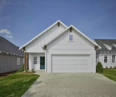 345 Shiloh Creek Dr, Calera, AL 35040