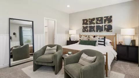 Bedroom - 1419 E Harwell Rd, Phoenix, AZ 85042 photo 5 of 12