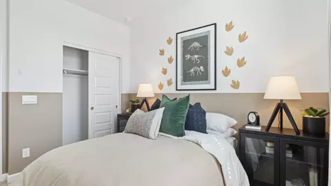 Bedroom - 1419 E Harwell Rd, Phoenix, AZ 85042 photo 10 of 12