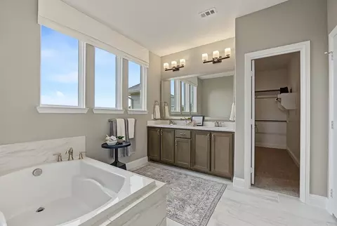 Bath - 912 Fairfield Ave, Anna, TX 75409 photo 3 of 7