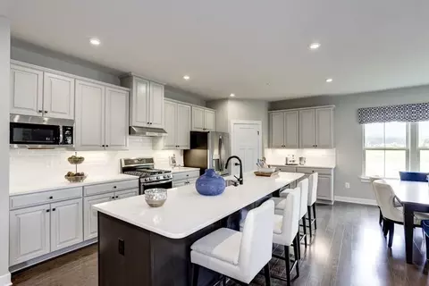 Kitchen - 129 Copper Pointe Loop, Conway, SC 29526 photo 6 of 6