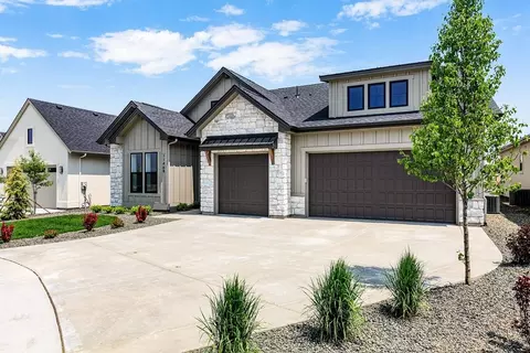 Exterior - 497 N Morehouse Ave, Eagle, ID 83616 photo 4 of 12