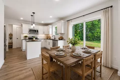Dining - Wallace Lane, Coldwater, MI 49036 photo 1 of 2