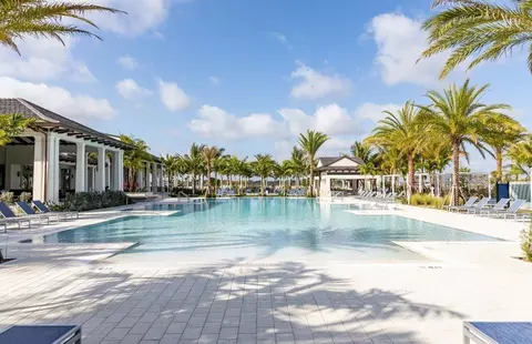 10728 Northbrook Cir, Palm Beach Gardens, FL 33412