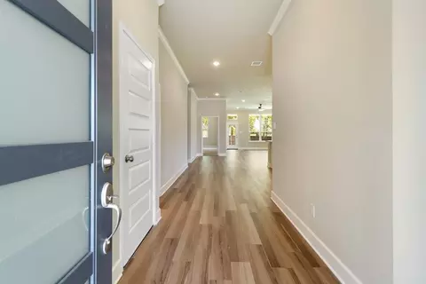 Entry Way - 5006 Acadia Loop, Bryan, TX 77845 photo 1 of 2