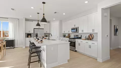 Kitchen - 4344 Ellington Way, Lathrop, CA 95330 photo 8 of 20