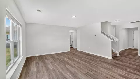 Living - 133 Cascade Ln, Seneca, SC 29678 photo 1 of 3