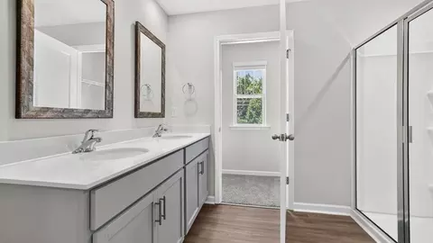 Entry Way - 133 Cascade Ln, Seneca, SC 29678 photo 4 of 9