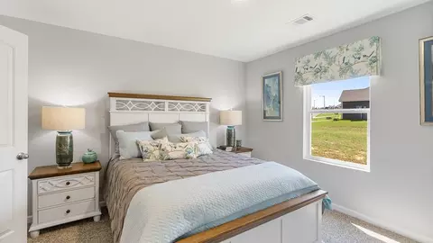 Bedroom - 101 Sawtooth Dr, Troy, AL 36079 photo 10 of 12