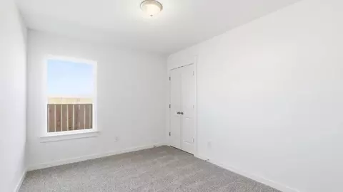 Bedroom - 2719 Echinacea Path, Converse, TX 78109 photo 1 of 14