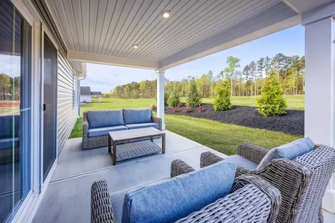 Exterior - 129 Baker St, Mcdonough, GA 30253 photo 5 of 6