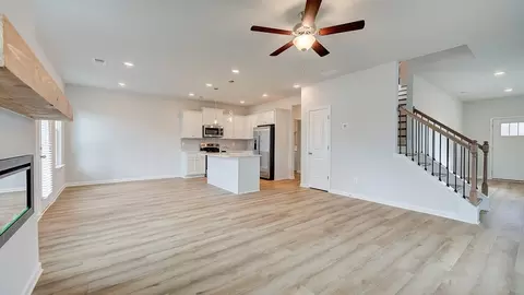 Living - 60 Barge Ln, Covington, GA 30016 photo 2 of 4