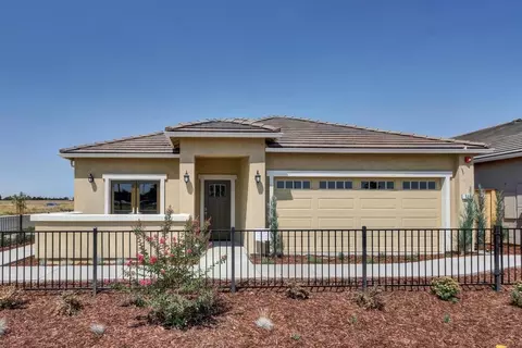Exterior - 1165 Nicklaus Rd, Galt, CA 95632 photo 4 of 20