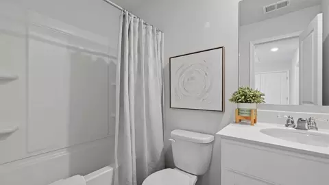 Bath - 314 Sweetspire St, Moncks Corner, SC 29461 photo 1 of 3