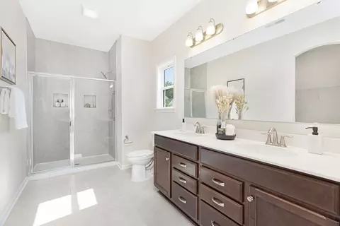 Bath - 4612 Monterrico Dr, Lancaster, SC 29720 photo 3 of 3