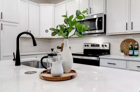 Kitchen - 4612 Monterrico Dr, Lancaster, SC 29720 photo 3 of 4